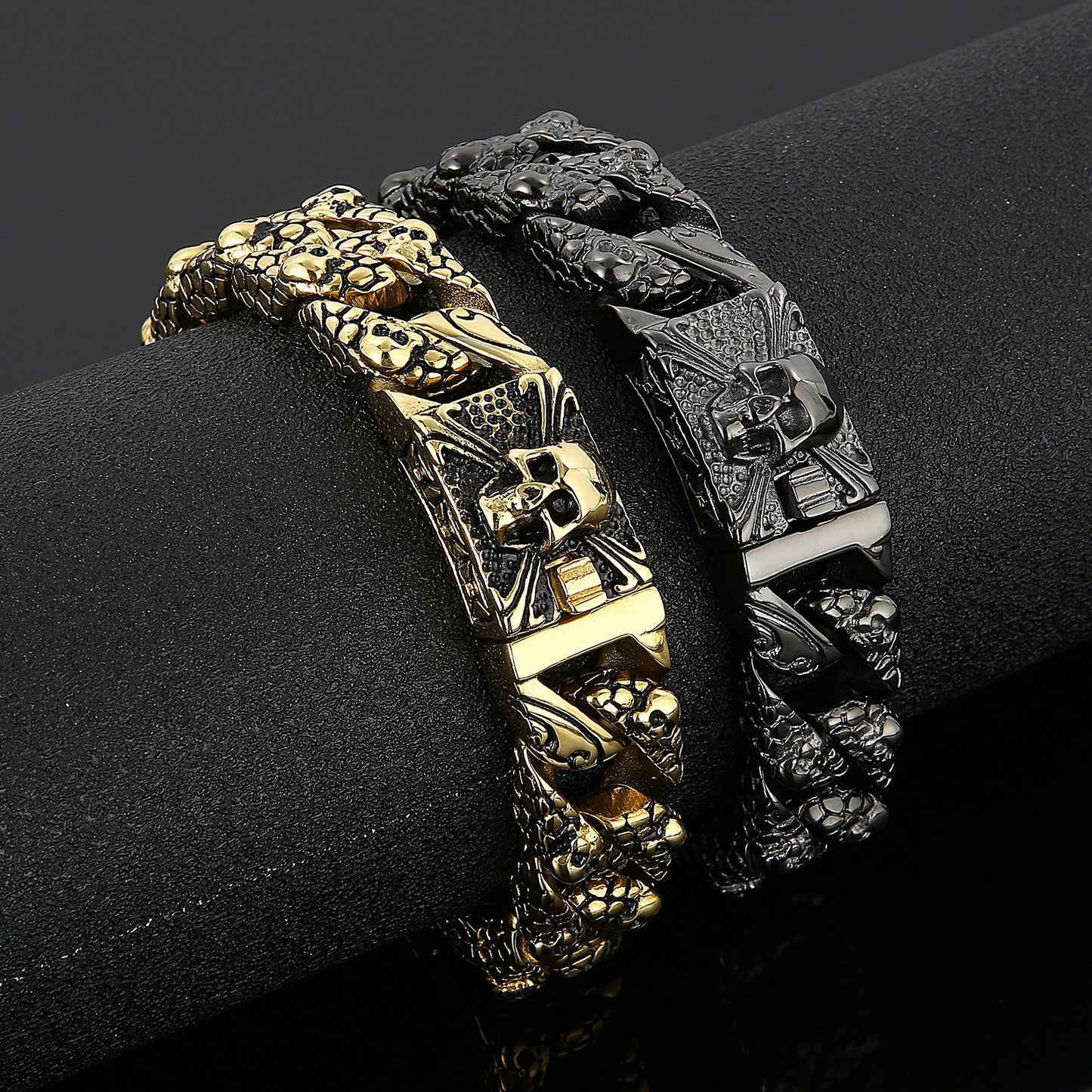 Gothic Skull Curb Chain Bracelets by RiderOut™