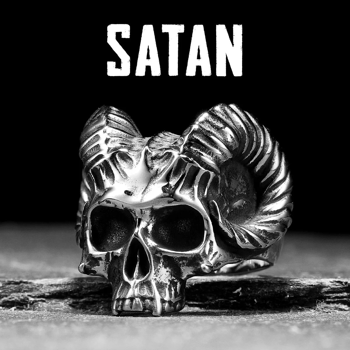 Gothic Satan Skull Ring by RiderOut™