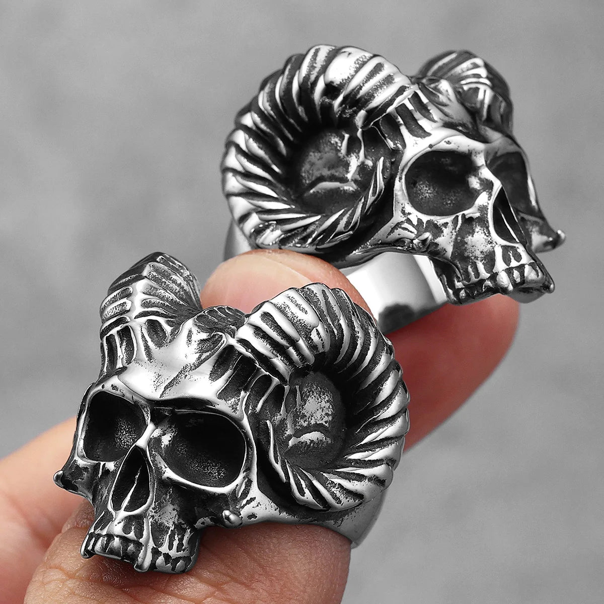 Gothic Satan Skull Ring by RiderOut™