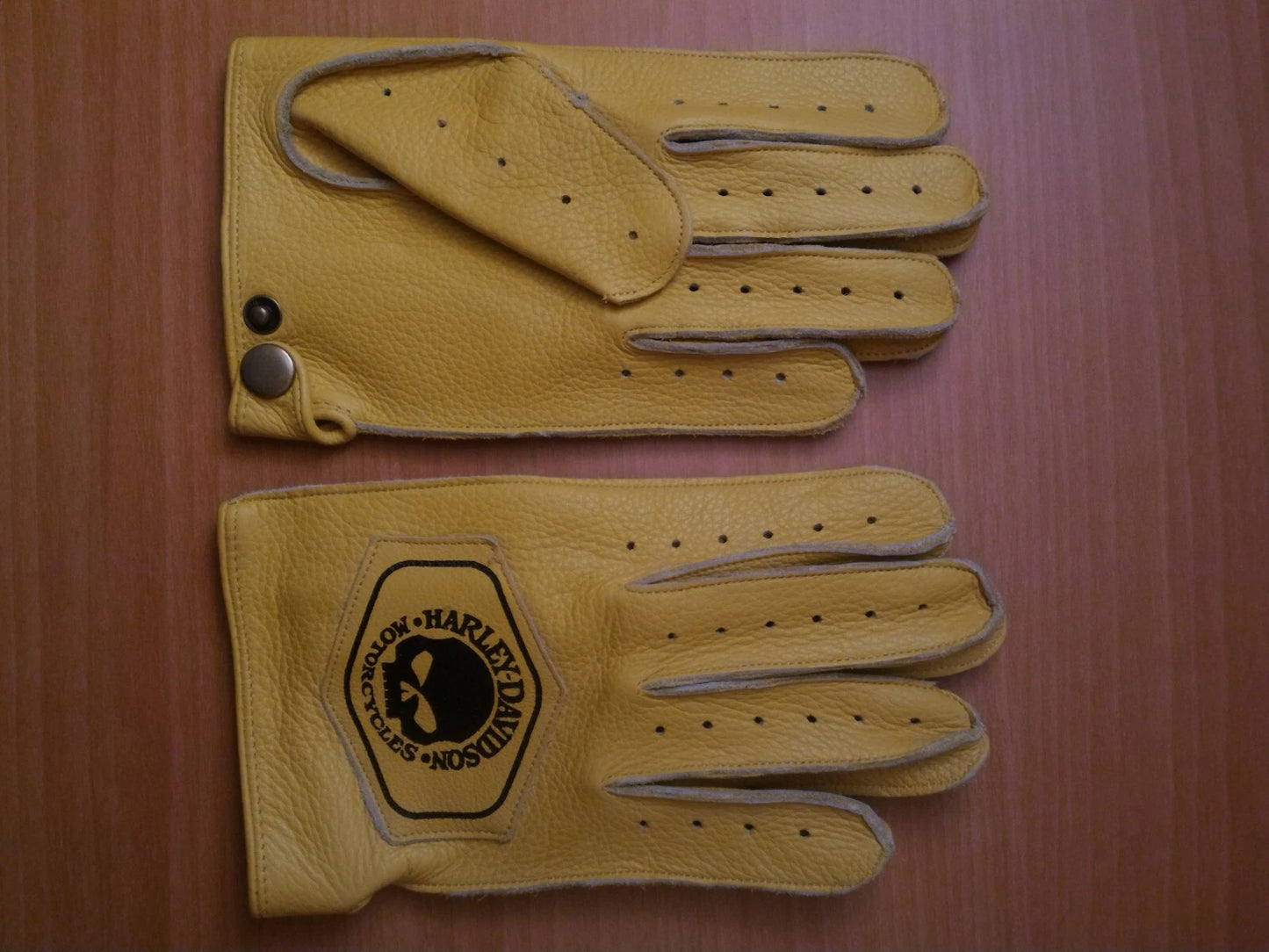 HD Skull Logo Yellow Full Finger Vintage Motorcycle Gloves by RiderOut